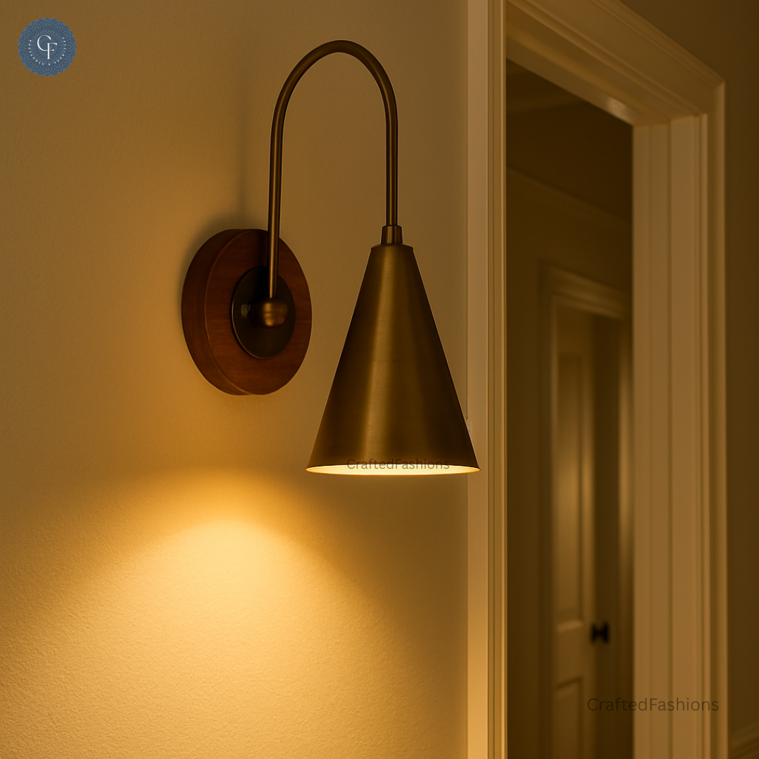 Mid-Century Wall Sconce Light – Antique Patina & Vintage Brass Charm