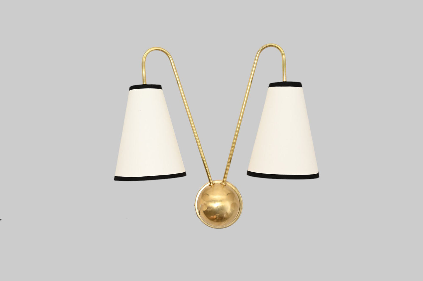 Handmade brass chandelier light - Adding aesthetic beauty to your place