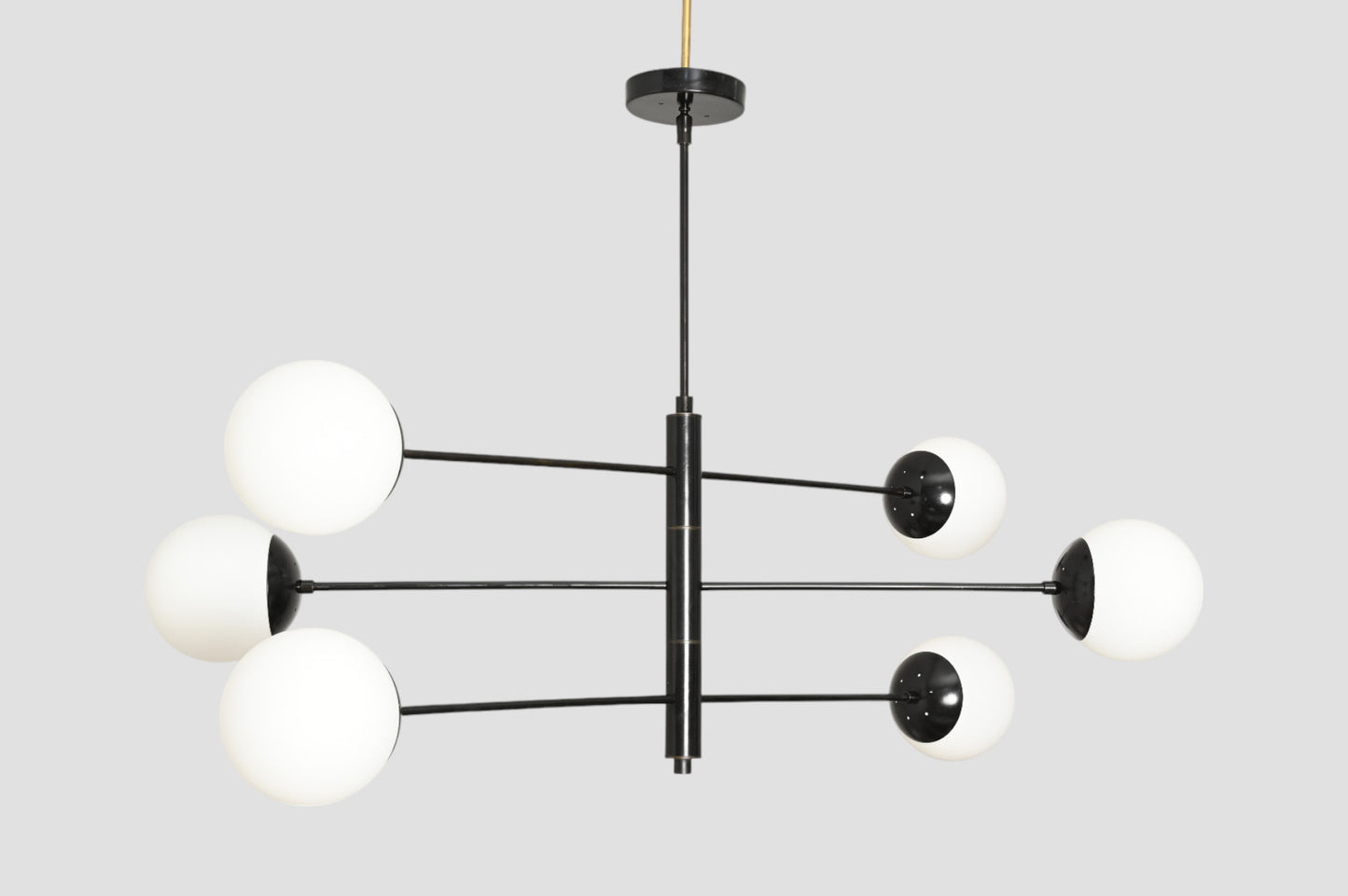 Stilnovo-Style Sputnik Chandelier, 6 Globes, Brass finish, sleek