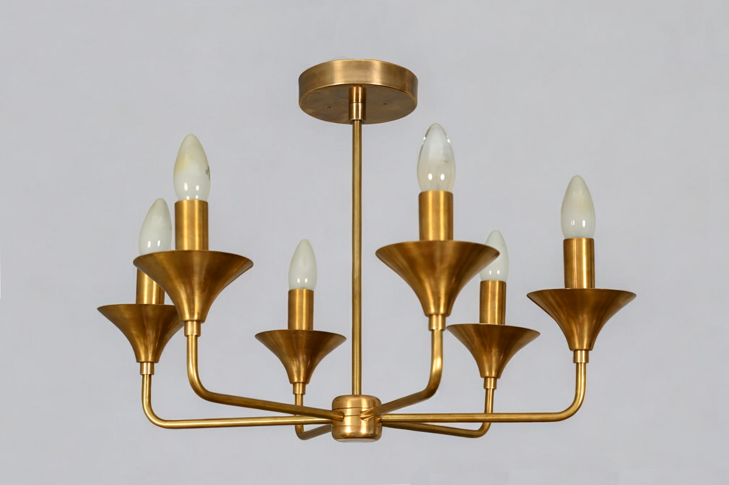 6-Light Chandelier – Elegant and sophisticated with a luminous display