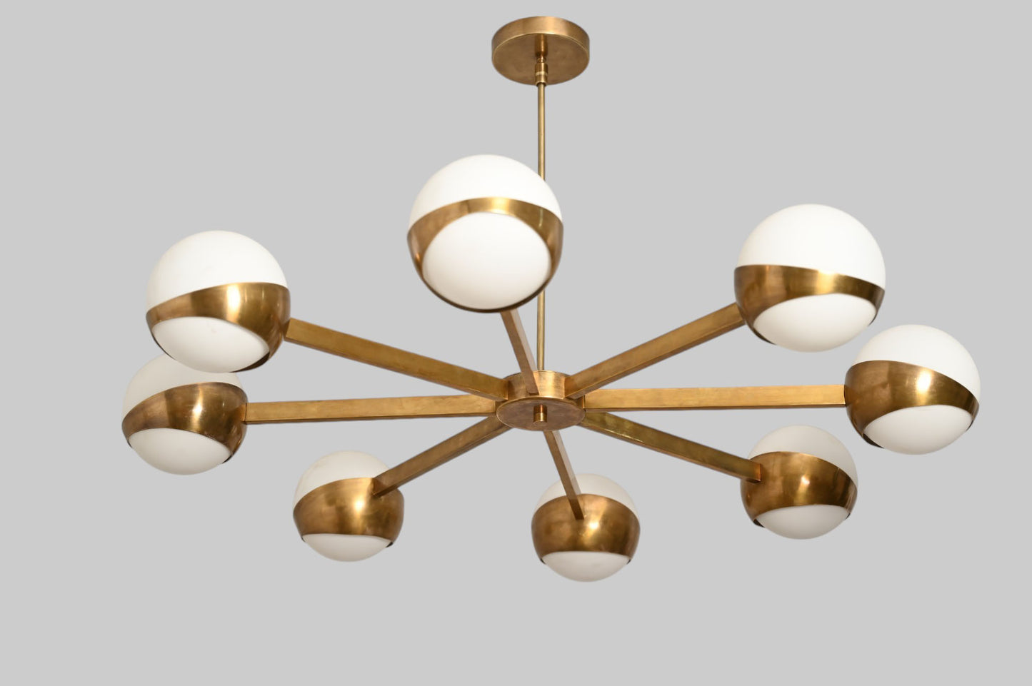8-Light Globe Italian Chandelier – Luxurious globe-shaped lights