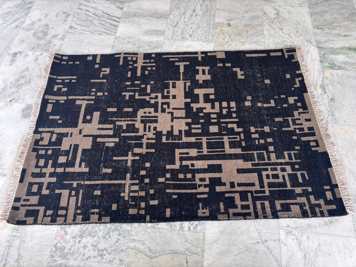 Hand-Knotted Modern Rug – Multi-Color Wool & Cotton, Cut Pile – view 4