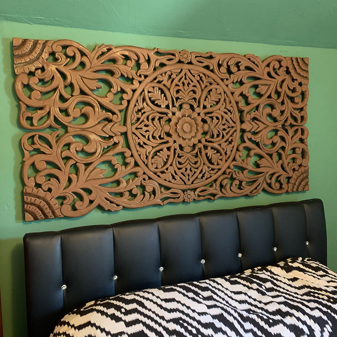 Mandala Art Design for Headboard: Elevating Bedroom Decor