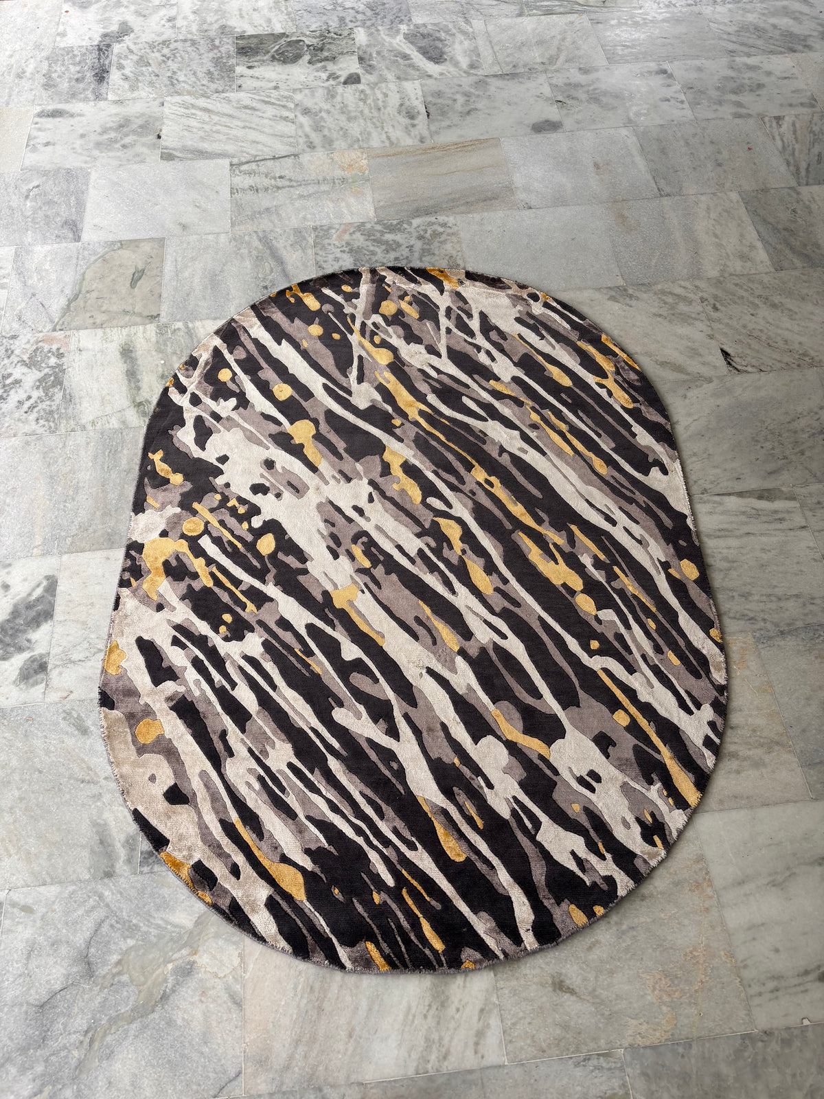 Hand-Knotted Abstract Oval Rug – Black & Gold Wool & Silk, High-Low Pile – view 4