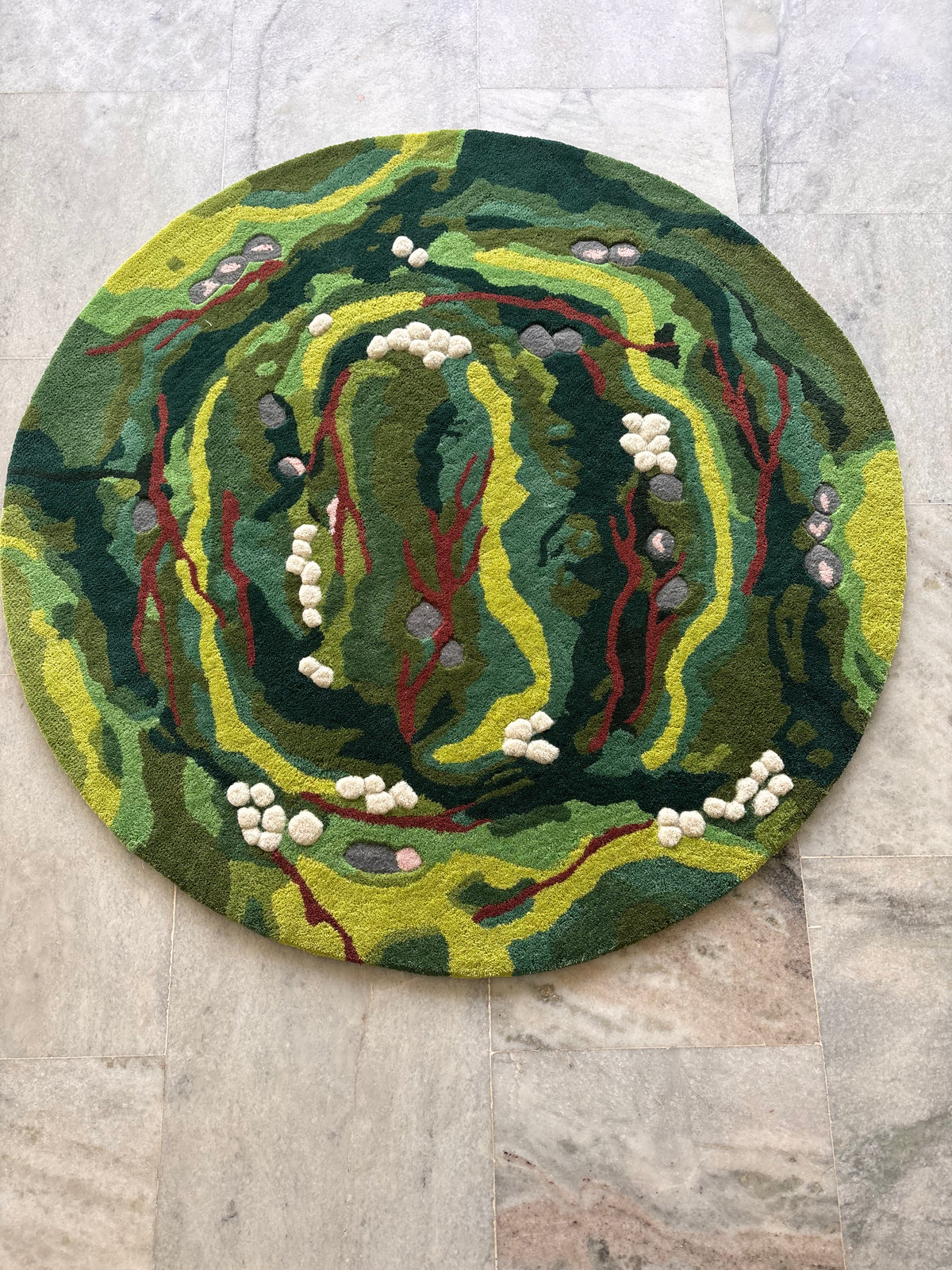 Hand-Tufted Moss Pebble Rug – Multi-Color Wool, Round High-Low Pile – view 3