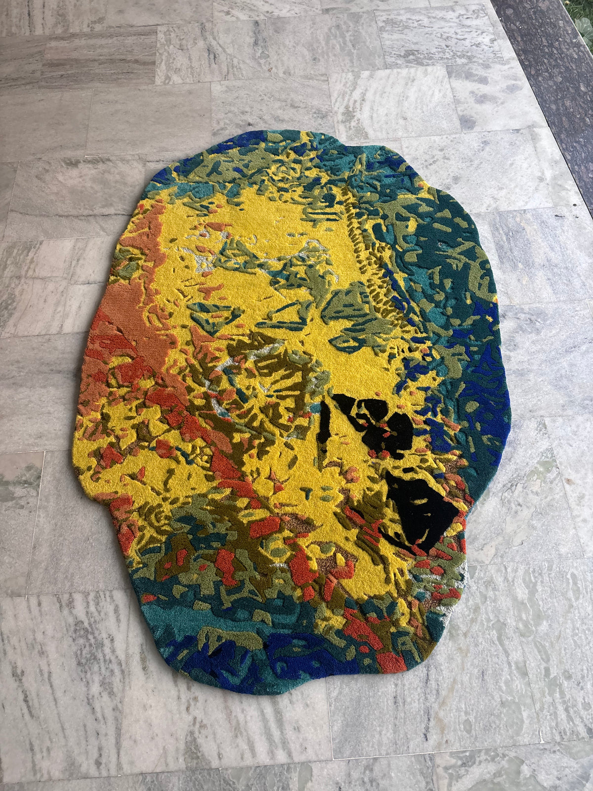 Hand-Tufted Abstract Rug – Multi-Color Wool, High-Low Loop Cut Pile – view 3